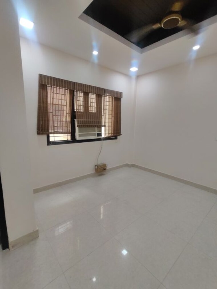 Room, sector 10 dwarka 3 Bedroom 1780 Sq.Ft. Apartment In Sector 10 Dwarka Delhi 10594764