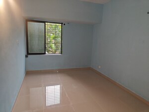 Room in 2 BHK Apartment at Kendriya Vihar Seawoods, Seawoods West – for Rent