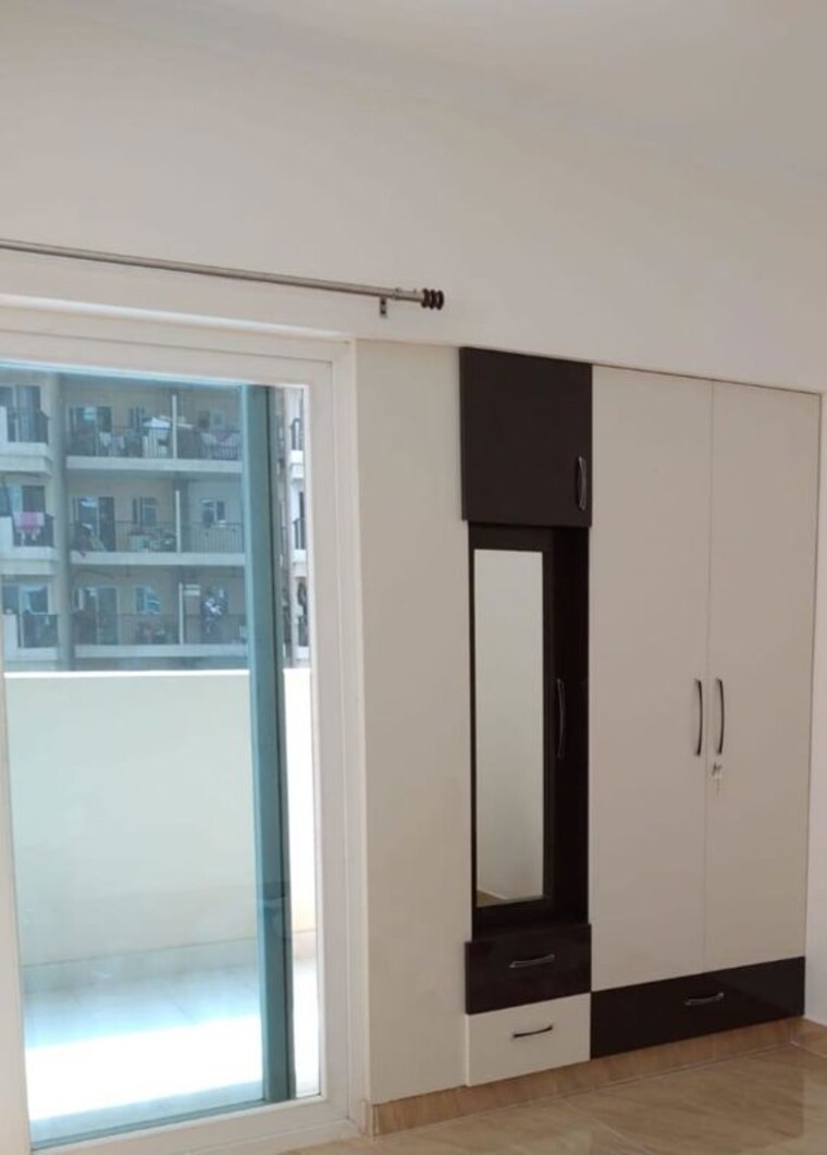 Room, gaur-atulyam 2 Bedroom 955 Sq.Ft. Apartment In Omicron I Greater Noida Greater Noida 10594787