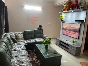 Furnished Amenities in 2 BHK Apartment at AWHO 8B, Vrindavan Yojna – for Rent