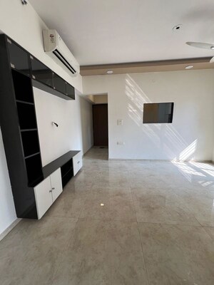 Team Area in 2 BHK Apartment at Lodha Amara, Kolshet Road – for Rent