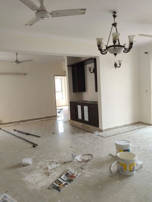 Bathroom in 3 BHK Apartment at Orchid Petals, Sector 49 – for Rent