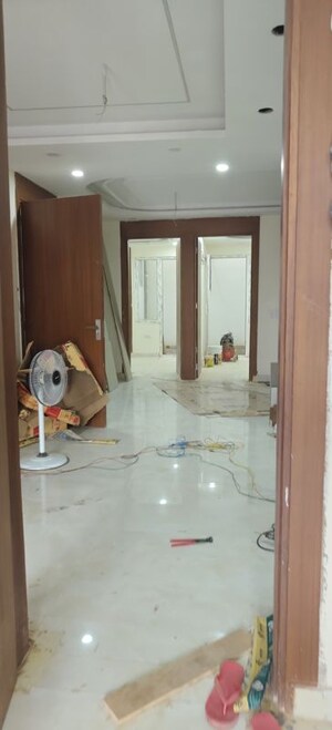 Bathroom in 3 BHK Builder Floor at Pratap Vihar GDA Flats, Pratap Vihar – for Sale
