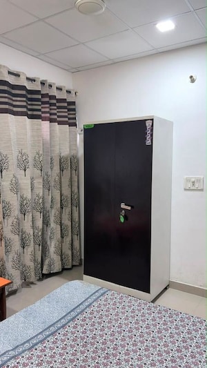 2 BHK Builder Floor For Rent in Phase 4