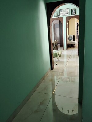  2 BHK Apartment at Bandra West – for Rent