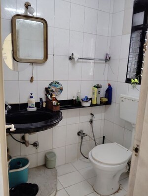 Washroom in 2 BHK Apartment at Bandra West – for Rent