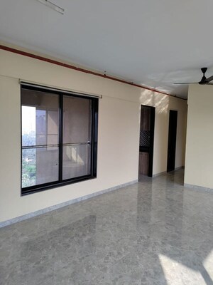 Living Room in 2 BHK Apartment at Chembur – for Rent