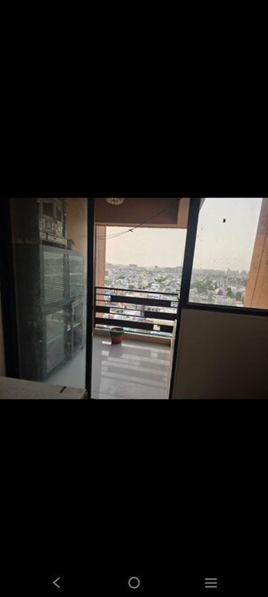 Room in 3 BHK Apartment at Kavisha Pebble Bay, Chandkheda – for Rent
