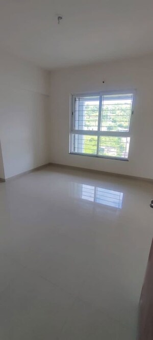Room in 5 BHK Apartment at Sobha Nesara, Kothrud – for Rent