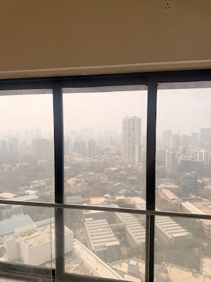 Room in 2 BHK Apartment at IM Applaud 38, Goregaon East – for Rent