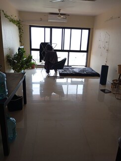 2 BHK Apartment For Sale in Kanakia Rainforest