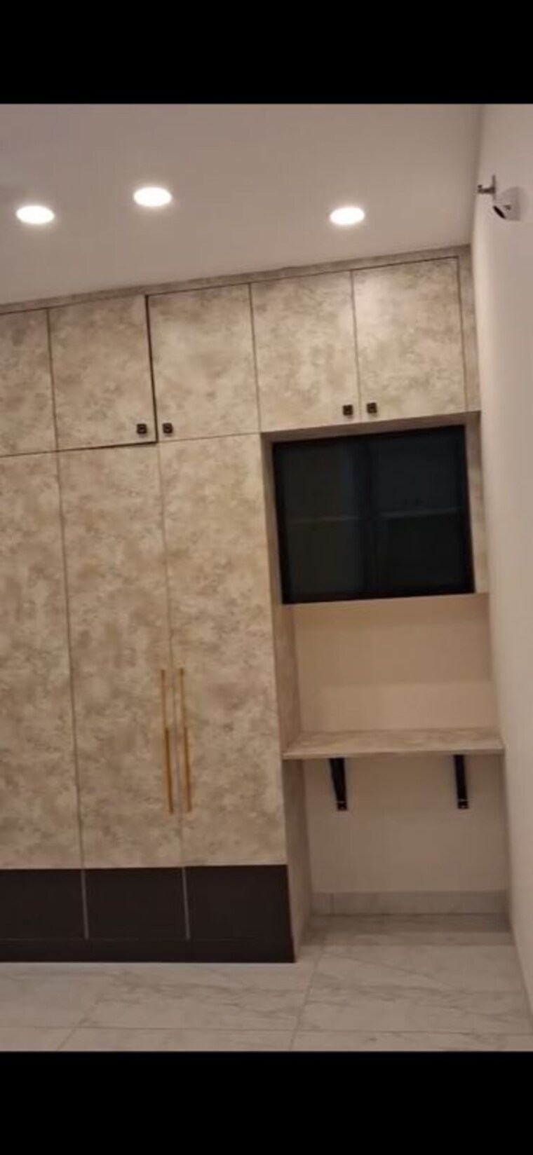 Bathroom, sumadhura-olumpus 3 Bedroom 2010 Sq.Ft. Apartment In Nanakramguda Hyderabad 10594945