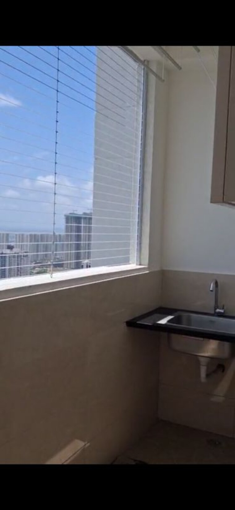 Balcony, sumadhura-olumpus 3 Bedroom 2010 Sq.Ft. Apartment In Nanakramguda Hyderabad 10594945