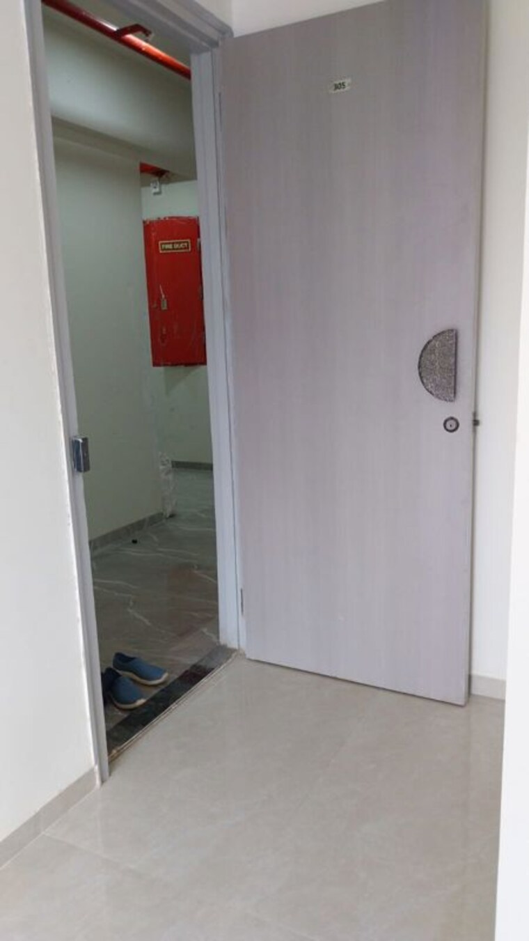 Room, rosa-gardenia 2.5 Bedroom 659 Sq.Ft. Apartment In Ghodbunder Road Thane 10594961