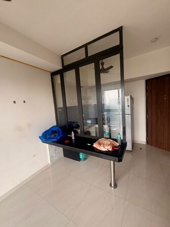3 BHK 1100 Sq.Ft. Apartment in Rustomjee Athena