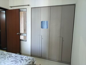2 BHK Apartment For Sale in KM Horizon Flora, Ghodbunder Road