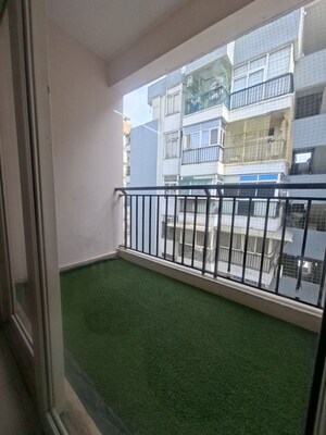 Balcony in 3.5 BHK Apartment at Satguru Apartments, Sector 52 – for Rent