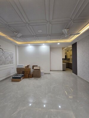 Living Room in 3 BHK Builder Floor at Green Fields Colony – for Sale