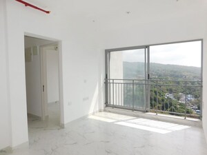 Room in 1 BHK Apartment at Dynamix Avanya, Dahisar East – for Sale