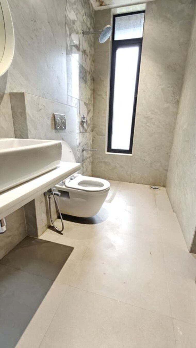 Bathroom, shree-ganesh-darshan-chs-goregaon 4 Bedroom 1765 Sq.Ft. Apartment In Goregaon East Mumbai 10595031
