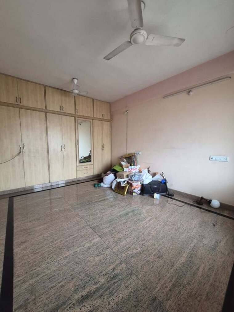  Parking, manish-priyamvada-apartments 3 Bedroom 1500 Sq.Ft. Apartment In Btm Layout Bangalore 10489264