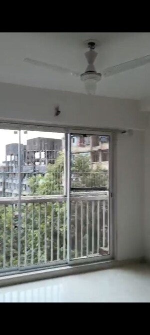 1 BHK Apartment For Rent in Hirani Swanand Oasis, Kurla