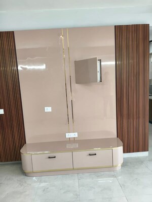 Furnished Amenities in 3 BHK Apartment at Signature Global City, Sector 37d – for Rent