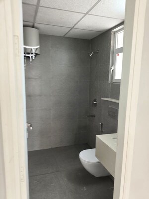 Furnished Amenities in 3 BHK Apartment at Signature Global City, Sector 37d – for Rent