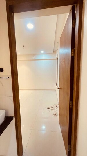 2 BHK Apartment – Entrance View at Prathamesh Excellencia, Tathawade - for Sale