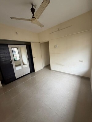 Room in 1 BHK Apartment at Highland Residency CHSL, Balkum Pada – for Rent