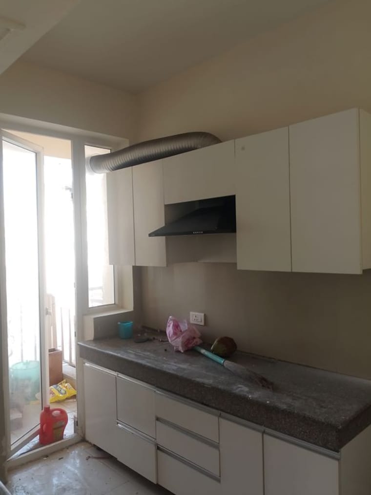 Kitchen, emaar-palm-select 3.5 Bedroom 1550 Sq.Ft. Apartment In Sector 77 Gurgaon 10595105