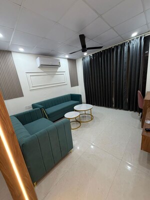 Team Area in 1 BHK Builder Floor at Dlf City Phase 3 – for Rent