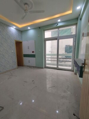 3 BHK Builder Floor For Rent in Rajpur