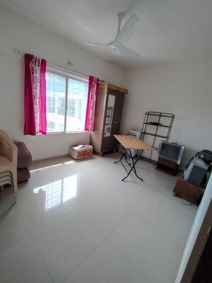 Team Area in 2 BHK Apartment at Magarpatta Annex, Hadapsar – for Rent
