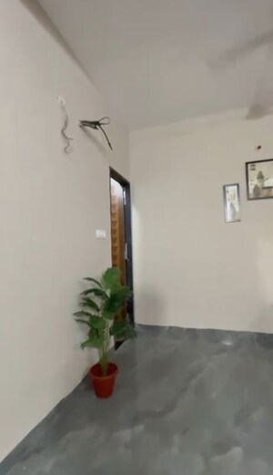 Furnished Amenities in 1 RK Builder Floor at Nipania – for Rent