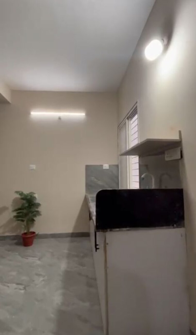 Team Area, nipania 1 RK 250 Sq.Ft. Builder Floor In Nipania Indore 10595239