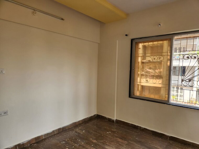 Room, gk-royale-rahadki-greens-phase-2 3 Bedroom 1250 Sq.Ft. Apartment In Rahatani Pune 10595242