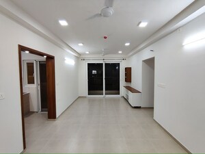 Room in 2 BHK Apartment at Bhartiya Nikoo Homes Phase 2, Thanisandra Main Road – for Rent