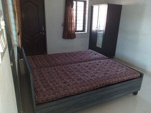 Bedroom in 1 BHK Apartment at Vejalpur – for Rent