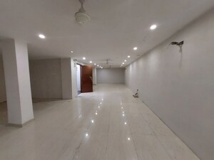 Office Space For Rent in Amar Colony