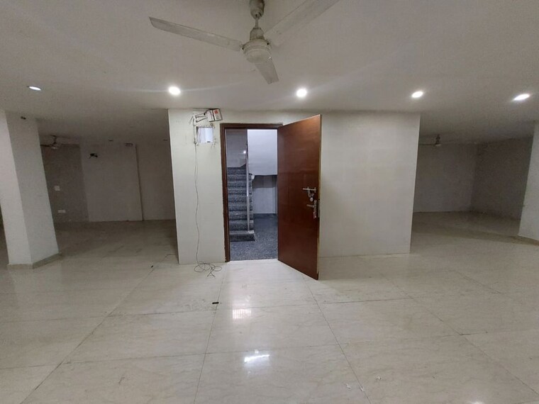 Washroom, amar colony Commercial Office Space 900 Sq.Ft. In Amar Colony Delhi 10595338