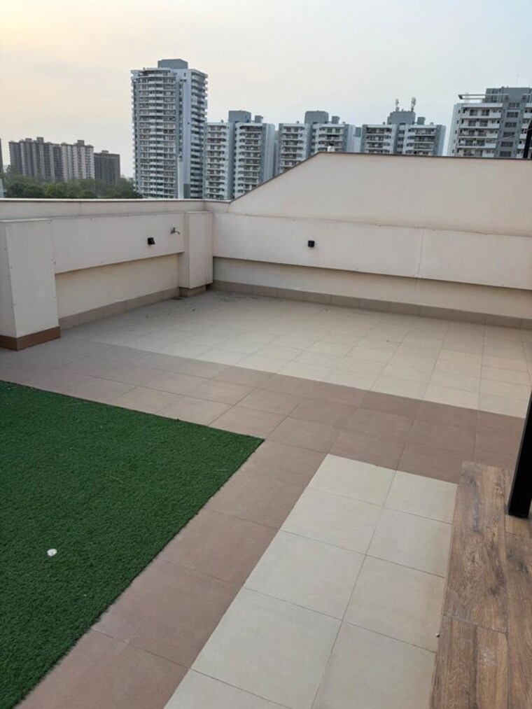 Kitchen, raj-one-good-earth 3 Bedroom 1650 Sq.Ft. Apartment In Sector 71 Gurgaon 10595386