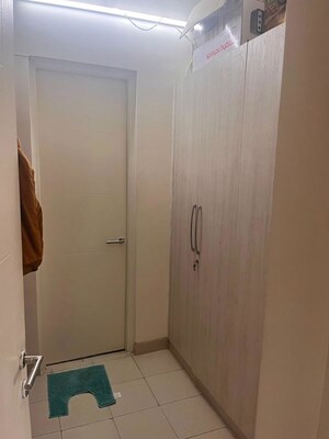 Bathroom in 3 BHK Apartment at Emaar Emrald Floors Select, Sector 65 – for Rent