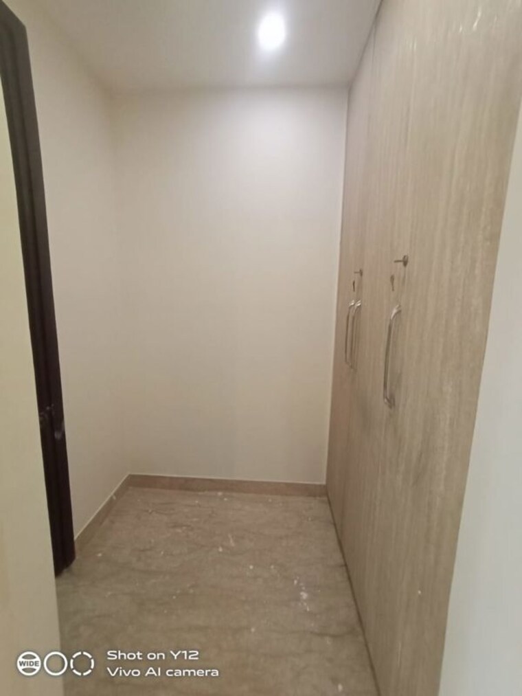 Room, greater kailash i 4 Bedroom 300 Sq.Yd. Builder Floor In Greater Kailash I Delhi 10595524