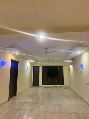 Building Lobby in 3 BHK Builder Floor at Sukhdev Vihar – for Rent
