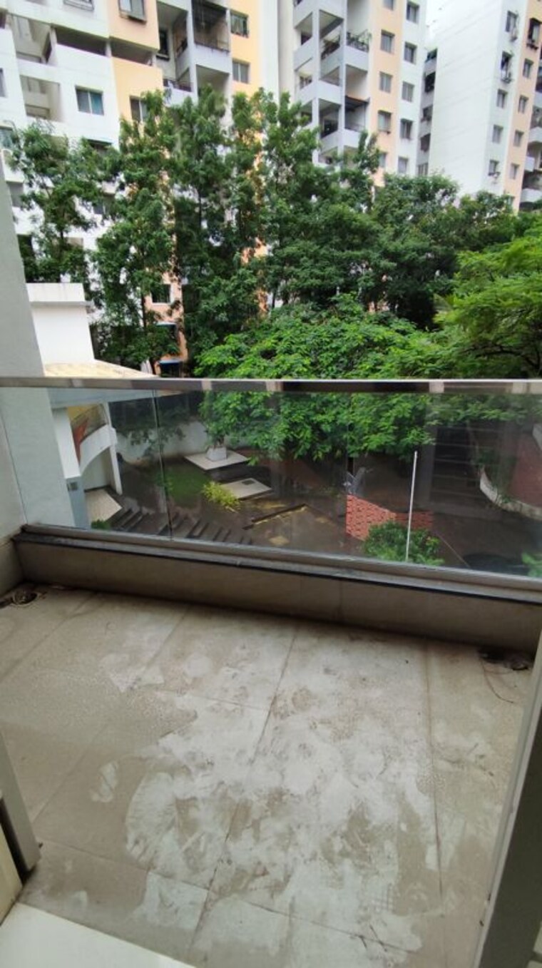 Balcony, kohinoor-tinsel-county 2 Bedroom 1000 Sq.Ft. Apartment In Hinjewadi Pune 10595541