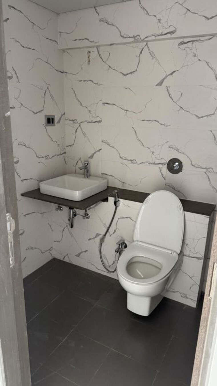 Bathroom, bramhacorp-the-collection 3.5 Bedroom 1520 Sq.Ft. Apartment In Kalyani Nagar Pune 10595529