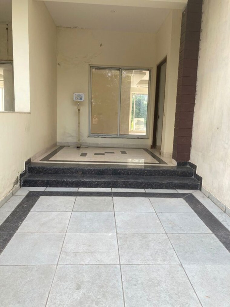 Room, bestech-park-view-ananda-exclusive-villas 5 Bedroom 7000 Sq.Ft. Villa In Sector 81 Gurgaon 10595553
