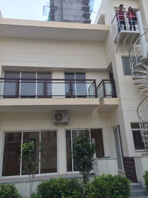 5 BHK Villa – Exterior View View at Bestech Park View Ananda Exclusive Villas, Sector 81 - for Rent