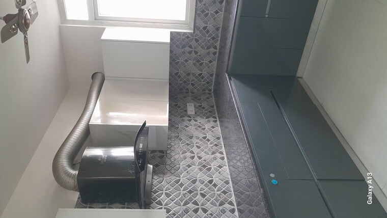Balcony, unitech-south-city-ii 2 Bedroom 1200 Sq.Ft. Builder Floor In Sector 50 Gurgaon 10595563